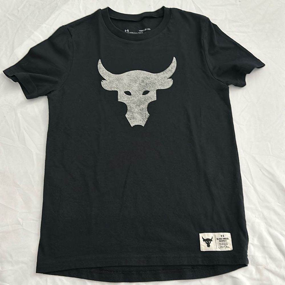Boys Under Armour Project rock T-shirt